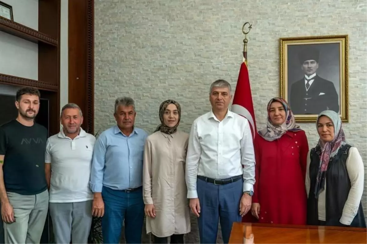 adanada kadin girisimcilere 737 milyon tl hibe 6MHewcHF