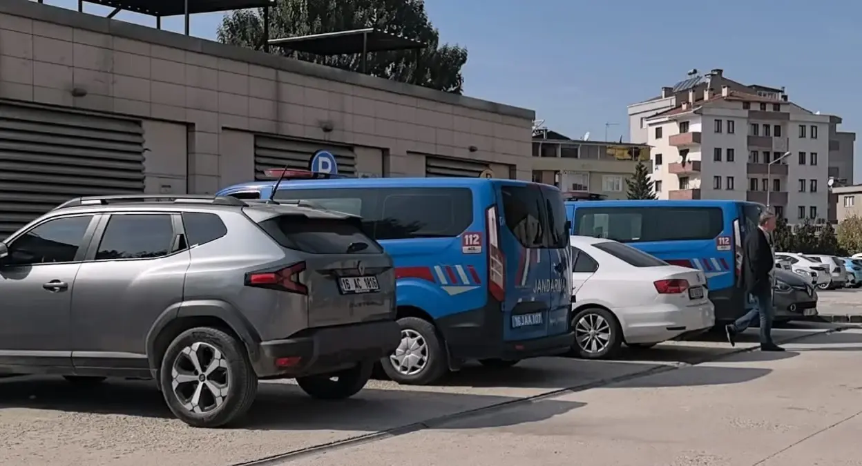 ceviz toplarken dusen adam hayatini kaybetti FjLmVsQu.jpg