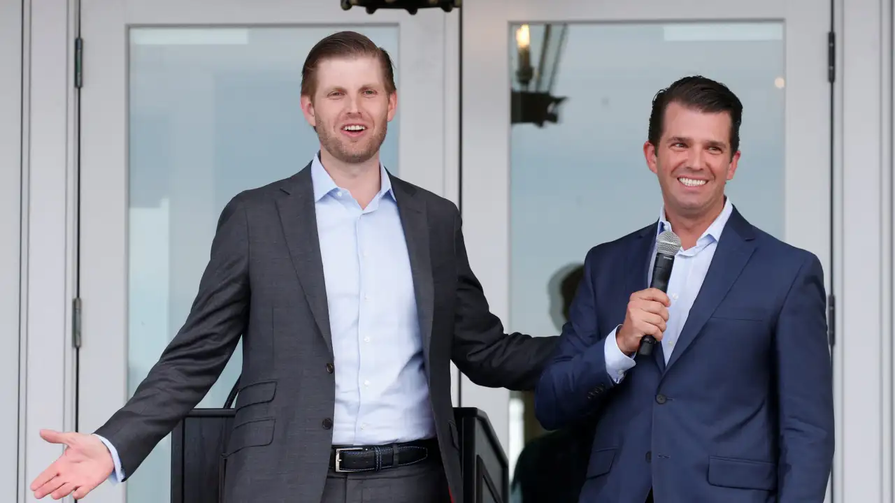 trumpin czyi affetmesiyle wlfi yuzde 14 yukseldi MKA8c99m.webp