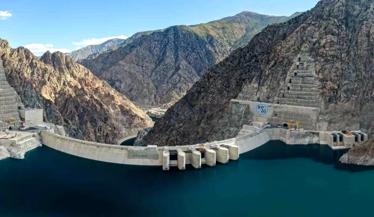 yusufeli baraji ve hes turkiyenin enerji ihtiyacina buyuk katki sagliyor rDr9RS6E
