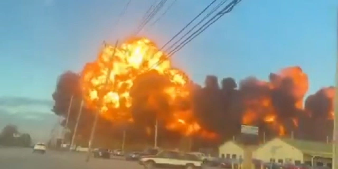 dehset goruntuleri ortaya cikti abdde dusen kargo ucagi alev alev yandi dkNivnnq.jpg