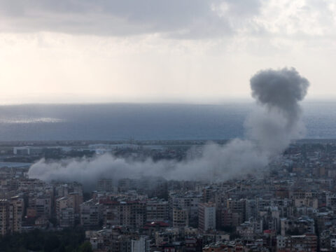 İsrail havadan ve karadan vuruyor. Lübnan’da can kaybı bin 189’a yükseldi