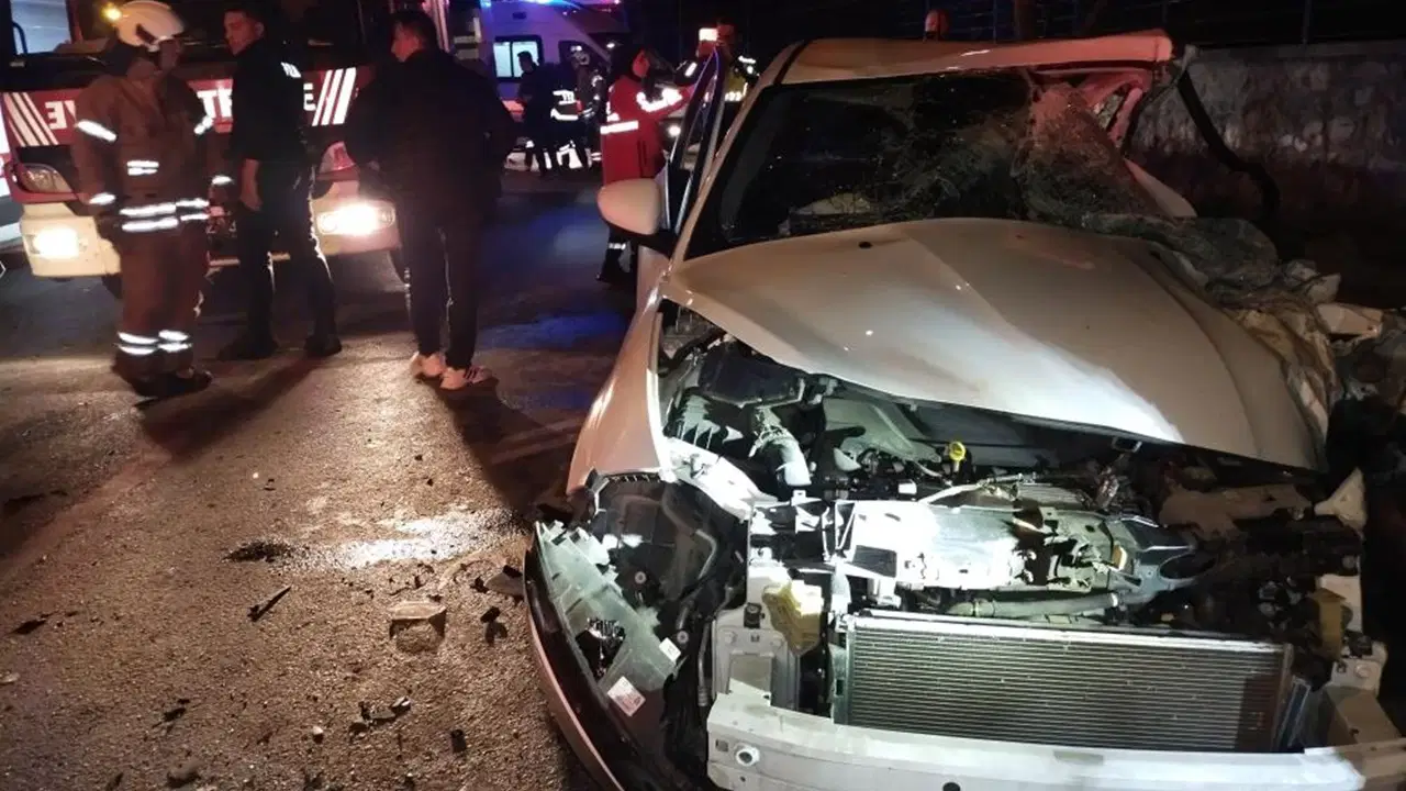 Beykoz’da Korkunç Trafik Kazası: 12 Yaralı, 1 Kişi Ağır Yaralı