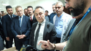 rektor-yilmaz-duyurdu-togu-hastanesinde-rfid-donemiyle-sifir-hata-maksimum-hiz-mT7466Dk